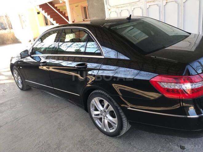 Mercedes E 350 2009, 166,000 km - 3.5 l - Bakı