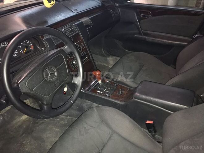 Mercedes E 230 1996, 230,000 km - 2.3 l - Bakı