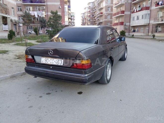 Mercedes E 200 1991, 560,000 km - 2.0 l - Bakı