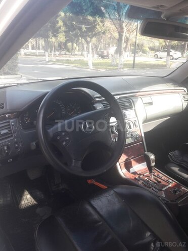 Mercedes E 220 2002, 480,000 km - 2.2 l - Sumqayıt