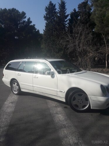 Mercedes E 220 2002, 480,000 km - 2.2 l - Sumqayıt
