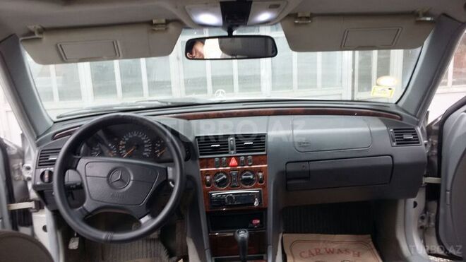 Mercedes C 200 1997, 172,000 km - 2.0 l - Ağdam