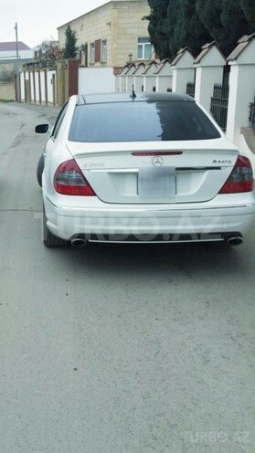 Mercedes E 350 2008, 646,464 km - 3.5 l - Samux