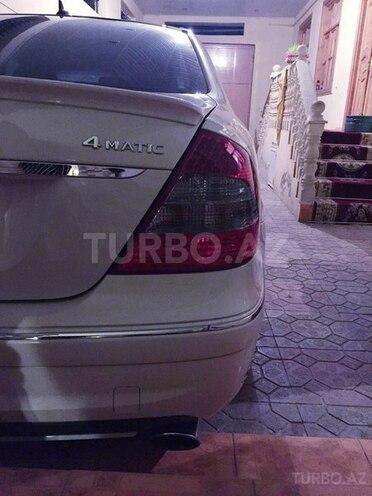 Mercedes E 350 2008, 646,464 km - 3.5 l - Samux