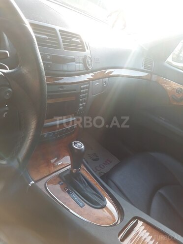 Mercedes E 350 2008, 646,464 km - 3.5 l - Samux