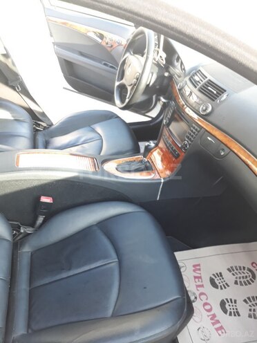 Mercedes E 350 2008, 646,464 km - 3.5 l - Samux