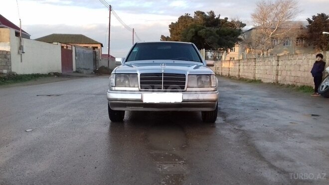 Mercedes E 200 1991, 375,123 km - 2.0 l - Bakı