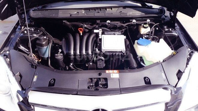 Mercedes B 180 2009, 74,751 km - 1.7 l - Bakı