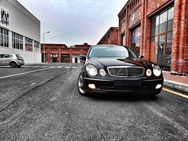 Mercedes E 320 2005, 247,000 km - 2.8 l - Gəncə