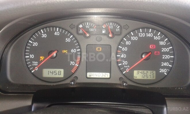 Volkswagen Passat 2000, 346,215 km - 1.6 l - Sumqayıt