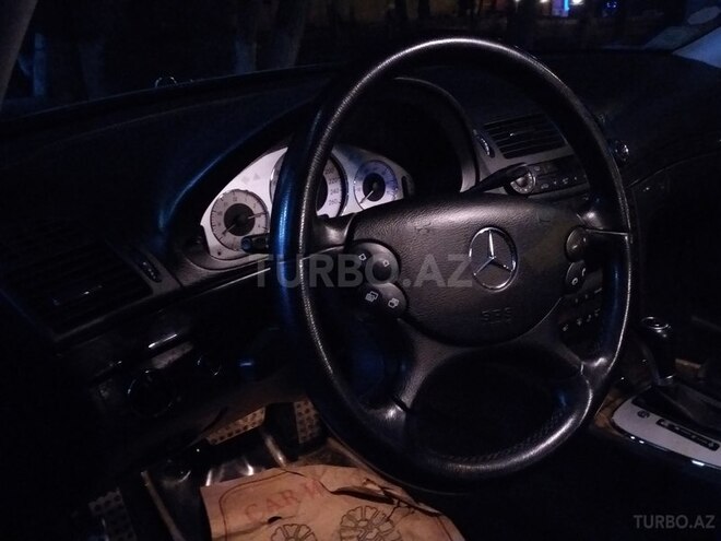 Mercedes E 280 2006, 119,000 km - 3.0 l - Bakı