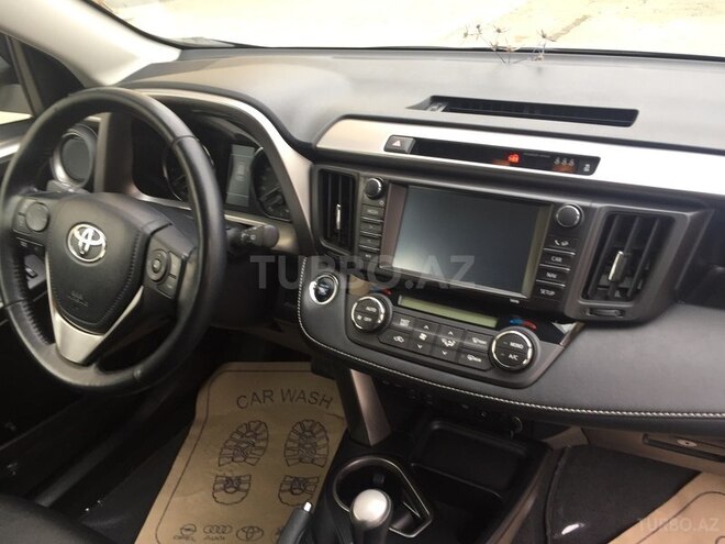 Toyota RAV4 2016, 31,000 km - 2.0 l - Bakı