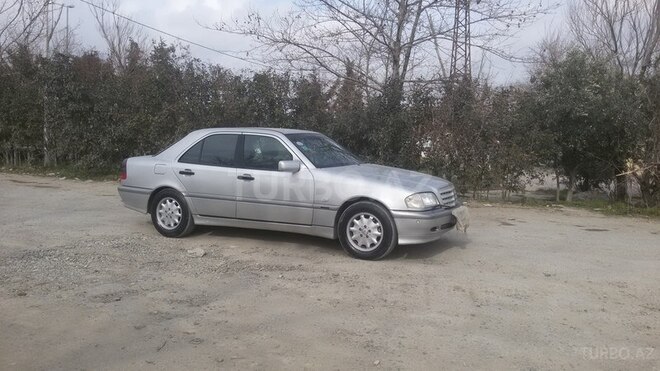 Mercedes C 240 1998, 225,700 km - 2.4 l - Xırdalan