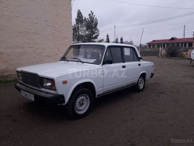 LADA (VAZ) 2107 2004, 51,578 km - 1.6 l - Salyan