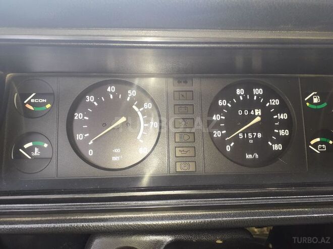 LADA (VAZ) 2107 2004, 51,578 km - 1.6 l - Salyan