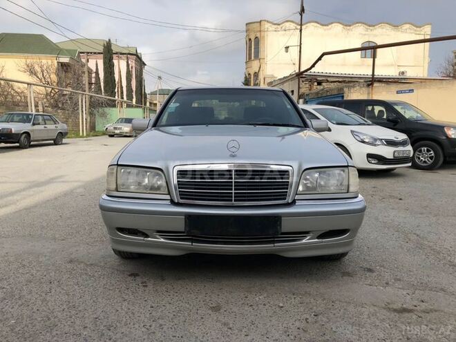 Mercedes C 180 1999, 265,000 km - 1.8 l - Bakı