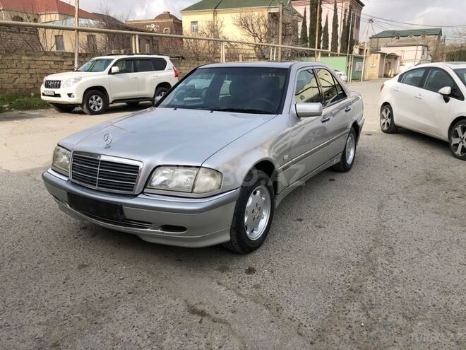 Mercedes C 180 1999, 265,000 km - 1.8 l - Bakı