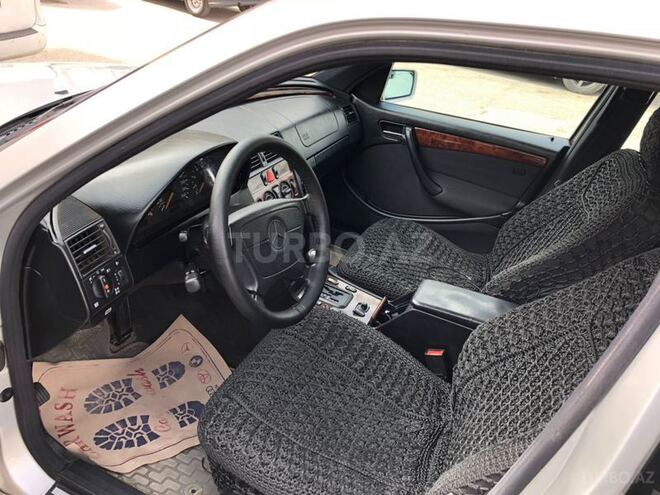 Mercedes C 180 1999, 265,000 km - 1.8 l - Bakı