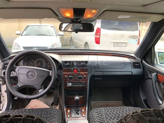 Mercedes C 180 1999, 265,000 km - 1.8 l - Bakı