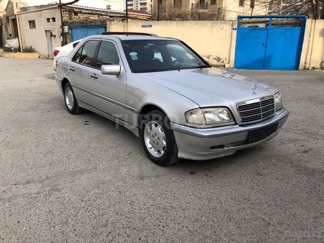 Mercedes C 180 1999, 265,000 km - 1.8 l - Bakı