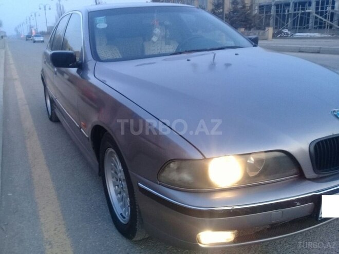 BMW 520 1996, 456,000 km - 2.0 l - Quba