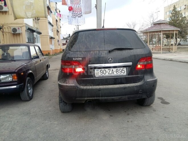 Mercedes B 200 2009, 48,965 km - 2.0 l - Şirvan