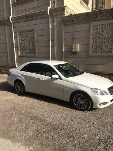 Mercedes E 220 2010, 165,000 km - 2.2 l - Bakı