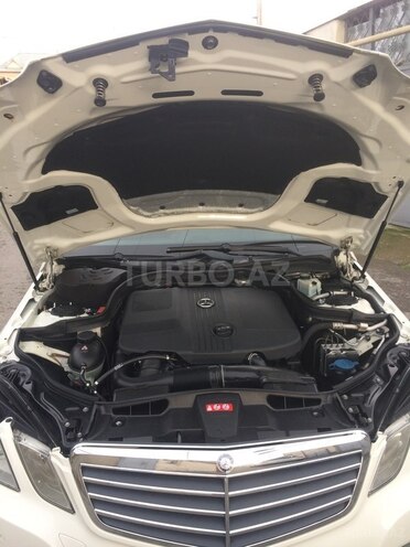 Mercedes E 220 2010, 165,000 km - 2.2 l - Bakı