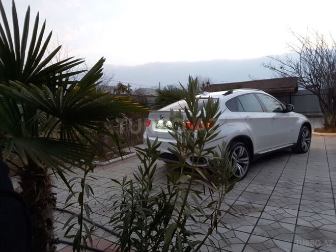 BMW X6 2008, 99,000 km - 4.4 l - Bakı