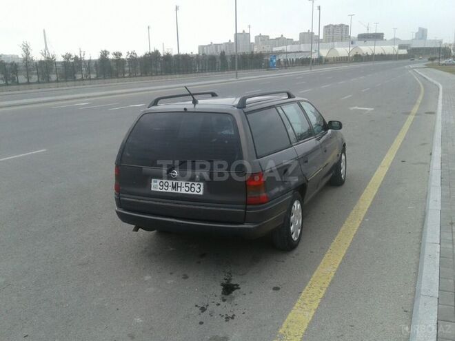Opel Astra 1996, 358,580 km - 1.6 l - Bakı