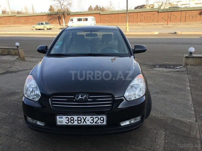 Hyundai Accent 2009, 129,600 km - 1.4 l - Quba