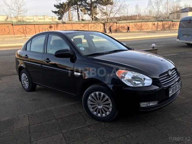 Hyundai Accent 2009, 129,600 km - 1.4 l - Quba