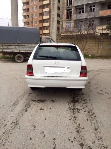 Mercedes C 180 1997, 336,228 km - 1.8 l - Bakı