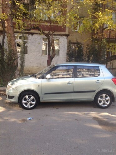Skoda Fabia 2012, 112,000 km - 1.6 л - Bakı