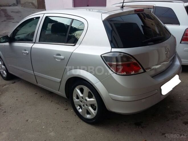 Opel Astra 2004, 260,000 km - 1.8 л - Bakı