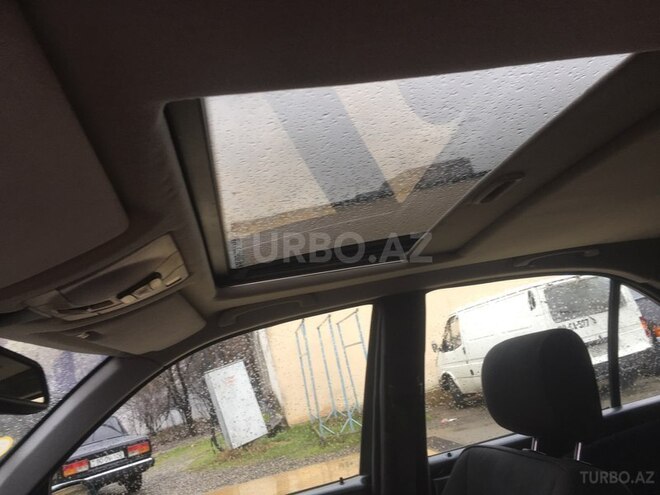 Mercedes E 220 2000, 389,000 km - 2.2 л - Bakı