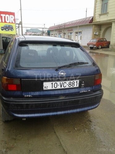 Opel Astra 1995, 355,300 km - 1.6 l - Bakı