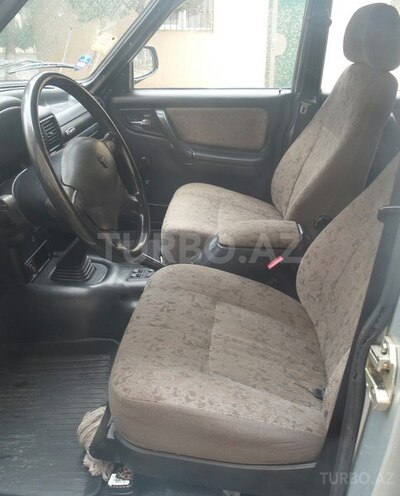 GAZ 3110 2004, 42,000 km - 2.3 l - Sumqayıt