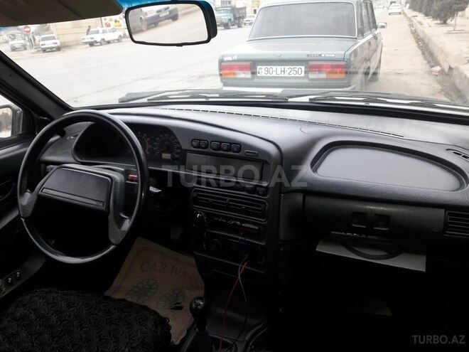 LADA (VAZ) 2114 2005, 277,000 km - 1.5 l - Salyan