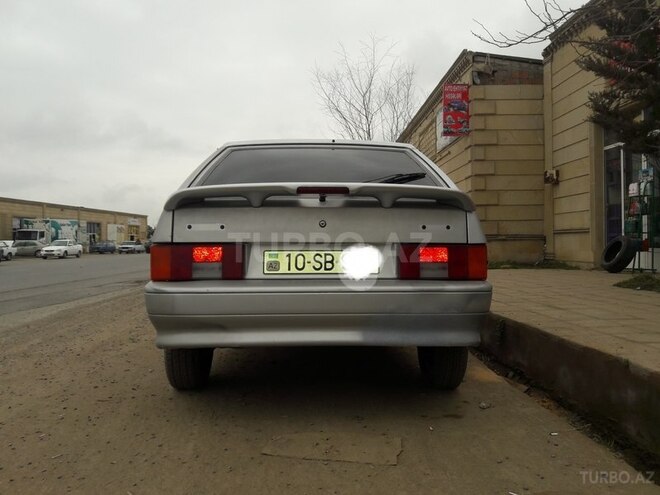 LADA (VAZ) 2114 2005, 277,000 km - 1.5 l - Salyan