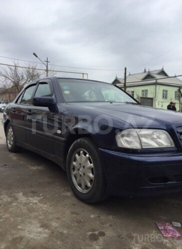 Mercedes C 220 1998, 245,468 km - 2.2 l - İmişli