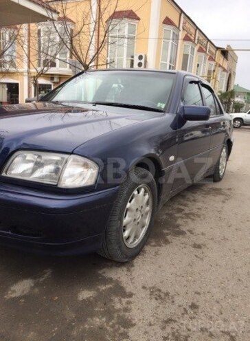 Mercedes C 220 1998, 245,468 km - 2.2 l - İmişli