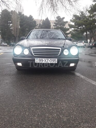 Mercedes E 280 2000, 286,000 km - 2.8 l - Bakı