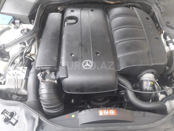 Mercedes E 220 2005, 175,000 km - 2.2 l - Bakı