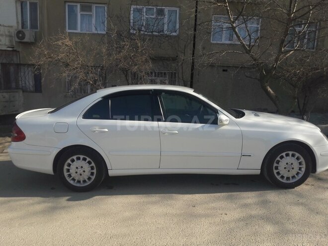 Mercedes E 220 2005, 175,000 km - 2.2 l - Bakı