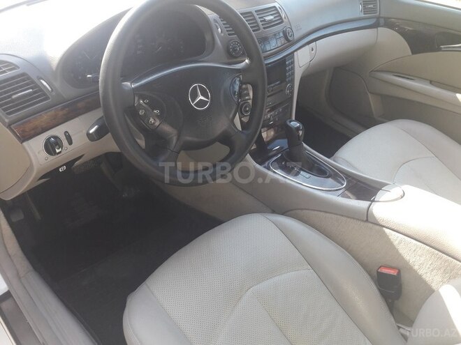 Mercedes E 220 2005, 175,000 km - 2.2 l - Bakı