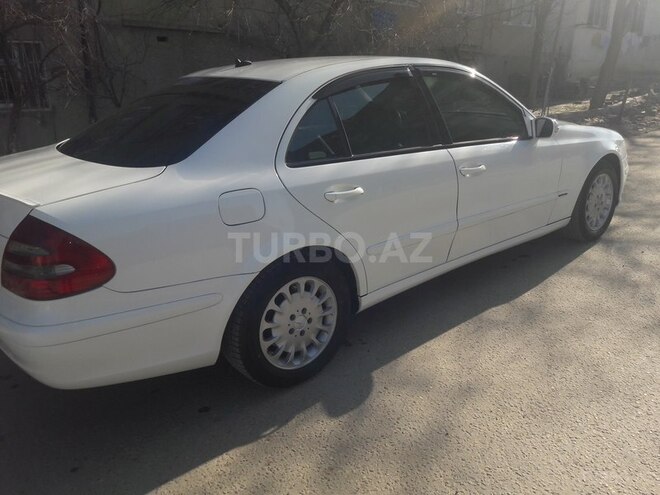 Mercedes E 220 2005, 175,000 km - 2.2 l - Bakı