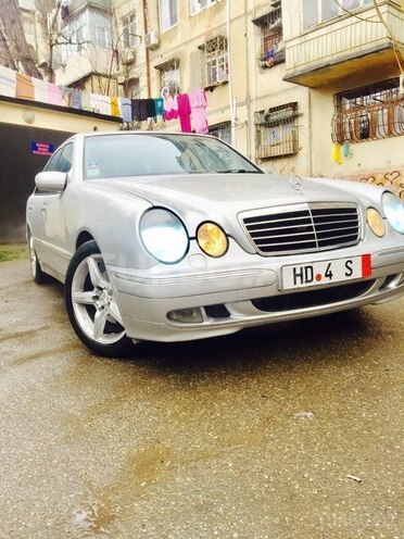 Mercedes E 280 2000, 230,300 km - 2.8 l - Bakı