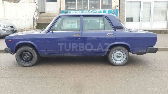 LADA (VAZ) 2107 2000, 376,000 km - 1.6 l - Xudat