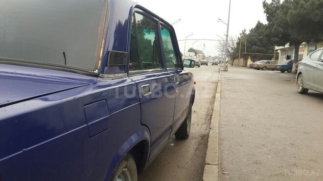 LADA (VAZ) 2107 2000, 376,000 km - 1.6 l - Xudat